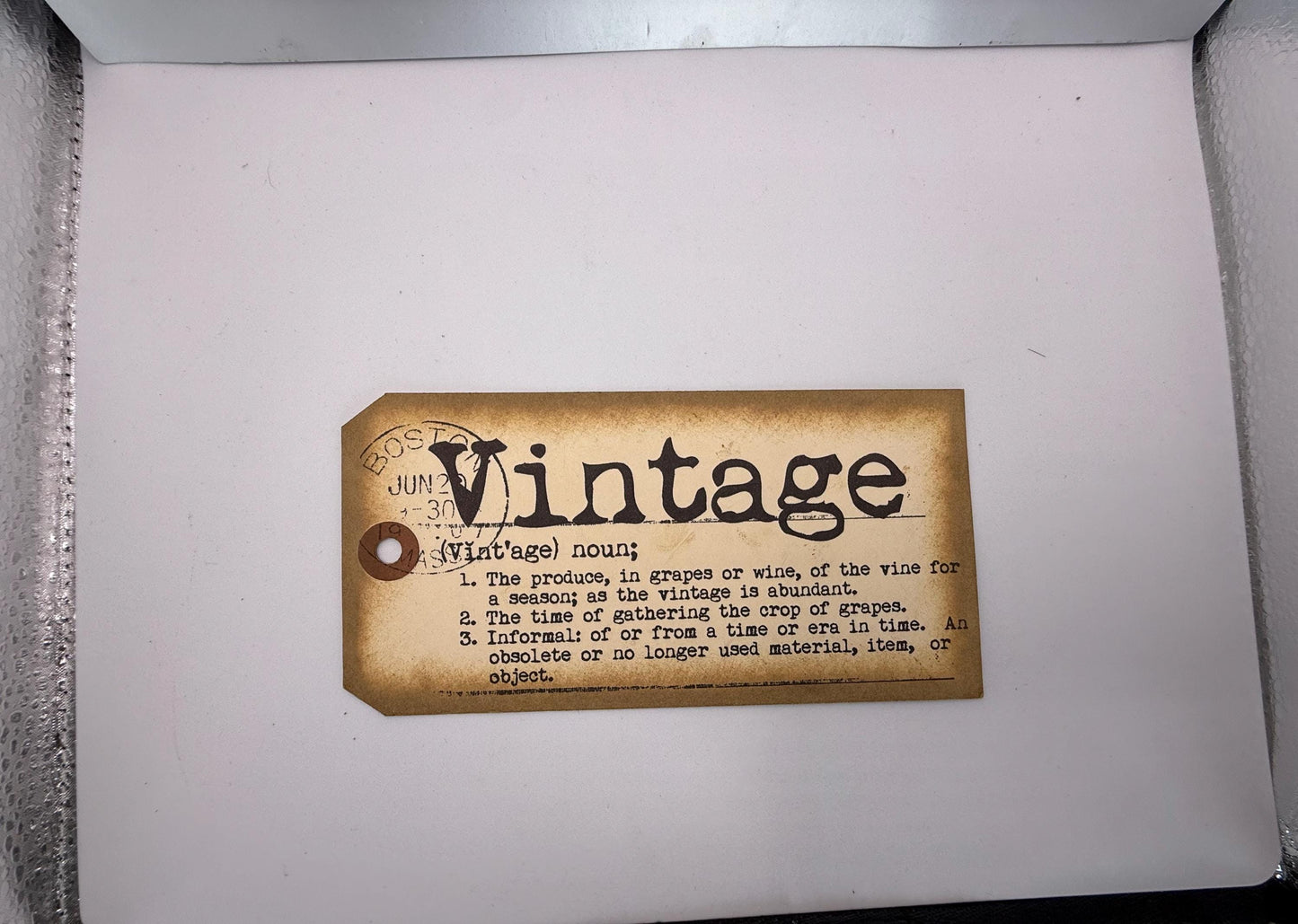 A Vintage Style Hang Tag Luggage Bag Card Tag