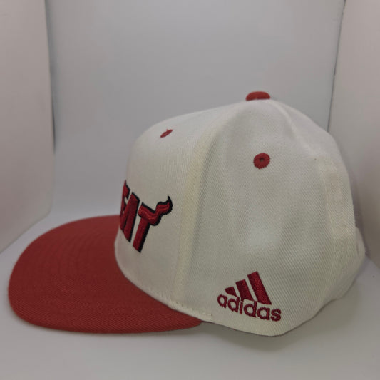 Adidas Miami Heat EL HEAT 2-Tone Snapback hat Basketball NBA Cap Noches Ene•BE•A