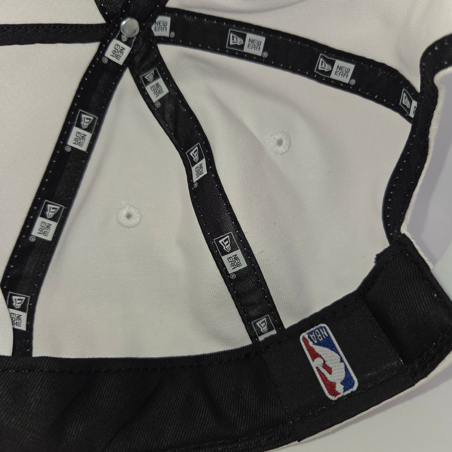 Miami Heat Basketball New Era The Golfer Snapback NBA Hat Vintage Cap White City (Copy 2)
