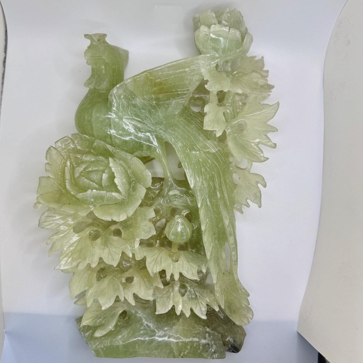 Antique Natural Xiu Jade Hand-Carved Phoenix Bird and Rose Bush Sculpture Art