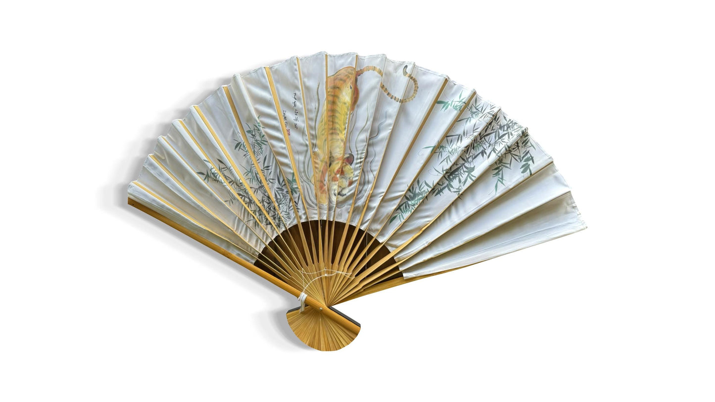 A Vtg Lrg Handheld Wooden Folding Fan Tiger Painting Asian Japanese Korean Art