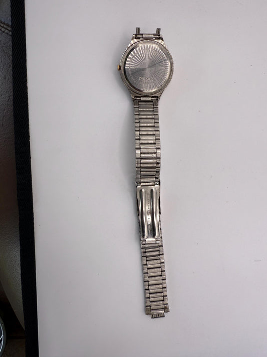 A vintage Pulsar by Seiko quartz dress women’s ladies watch watch 085689