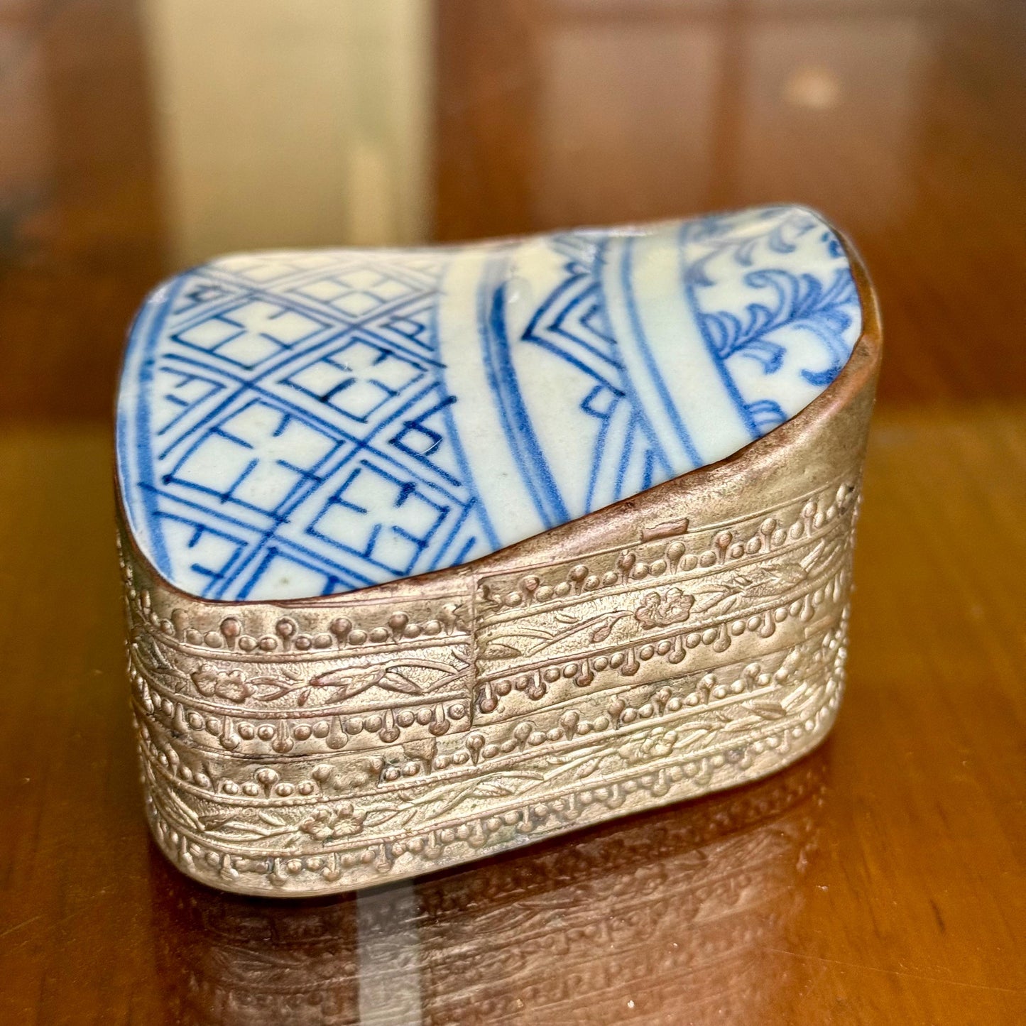 Antique Chinese Qing Dynasty Blue White Porcelain Shard Silver White Metal Box