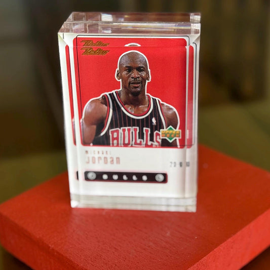 A Michael Jordan 1999 Upper Deck Retro 1 NBA Chicago Bulls Basketball Crystal Case
