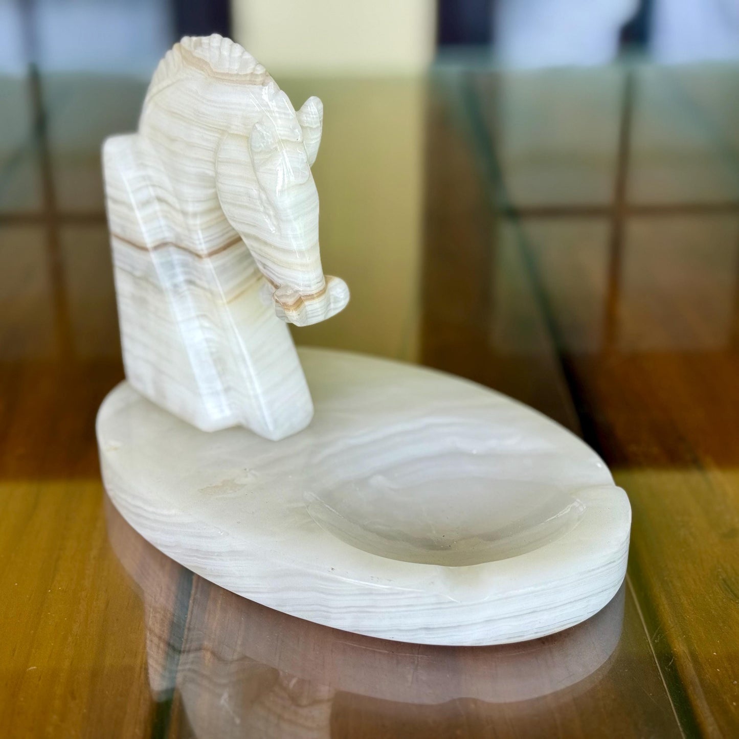 A Handmade Ashtray White Marble Onyx Sculptured Chess Trojan Horse Head Display