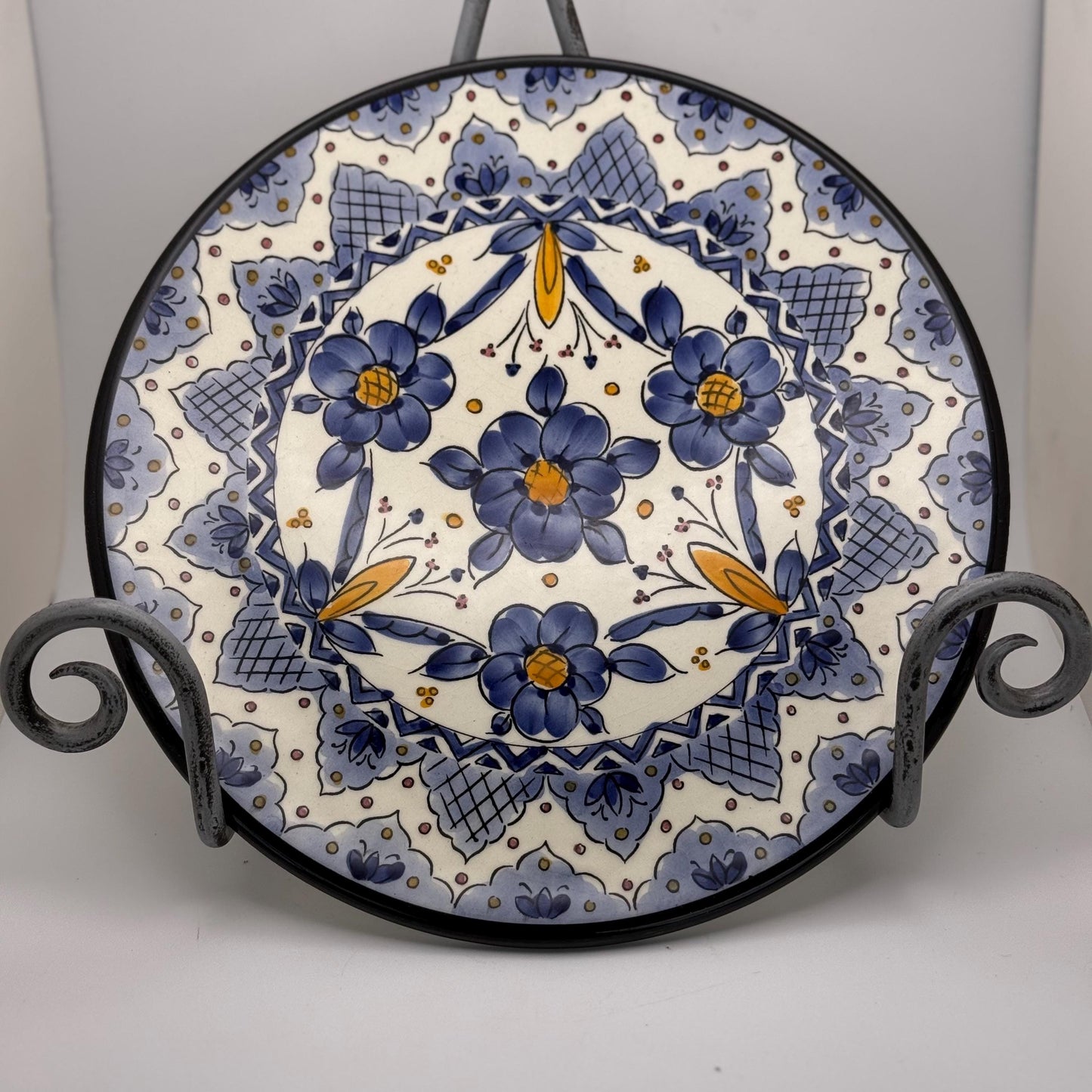 A Hand-Painted Ceramic Collector Wall Plate from Spain Flower Pedals Art Vintage
