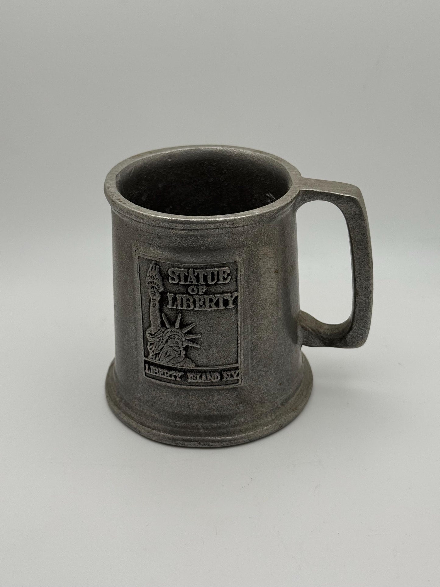 A Vintage Pewter Cup Statue of Liberty Souvenir Tumbler  Drink Mug Made In USA Art
