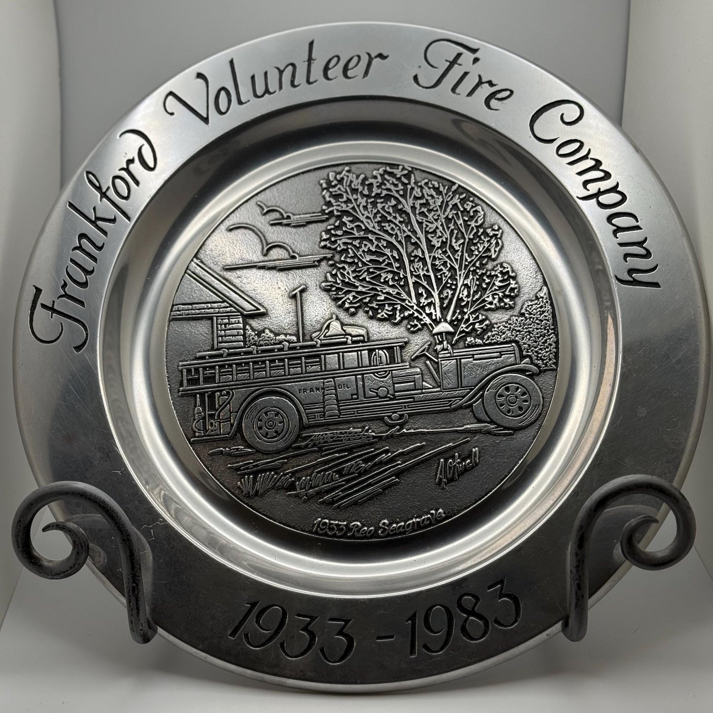 A Vintage Wilton Pewter Plate 1933 Reo Seagrave A.Otwell Frankford Volunteer Fire Company