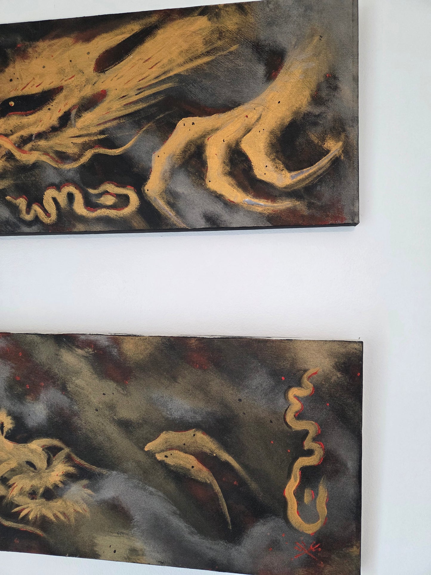 Original Spray Paint Art Gold Dragons Metallic Smoking 2-Piece Set Canvas Signed