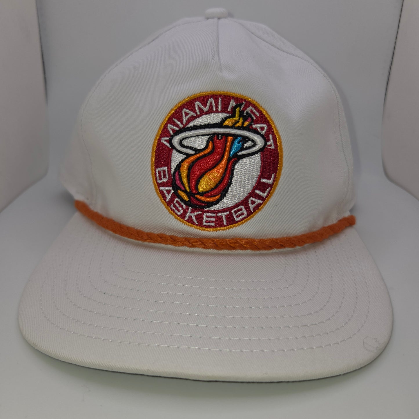Miami Heat Basketball New Era The Golfer Snapback NBA Hat Vintage Cap White City (Copy 2)