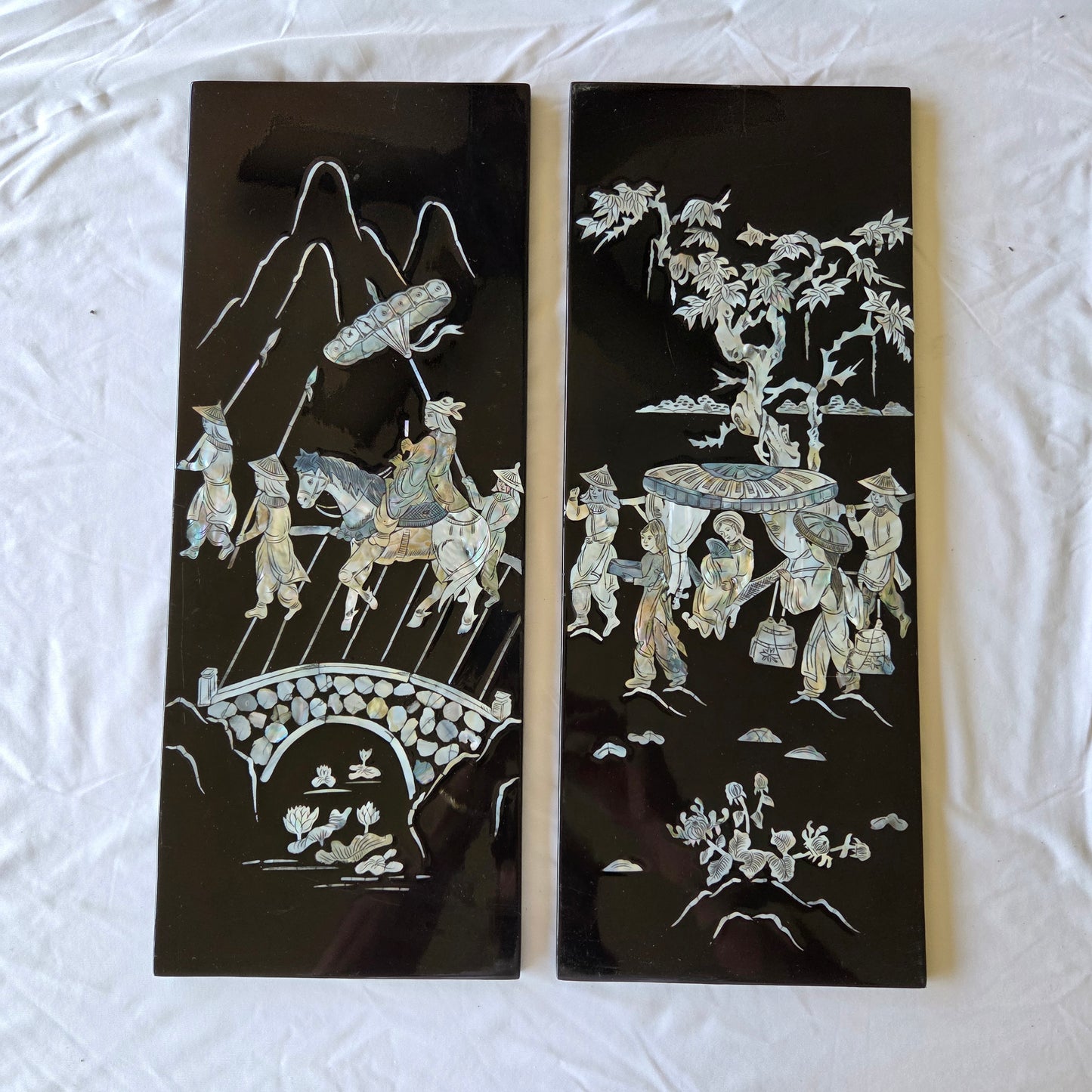 Asian Inlayed Mother Of Pearl On Black Laquer Wood Panel Horse Wall Decor 2p Set